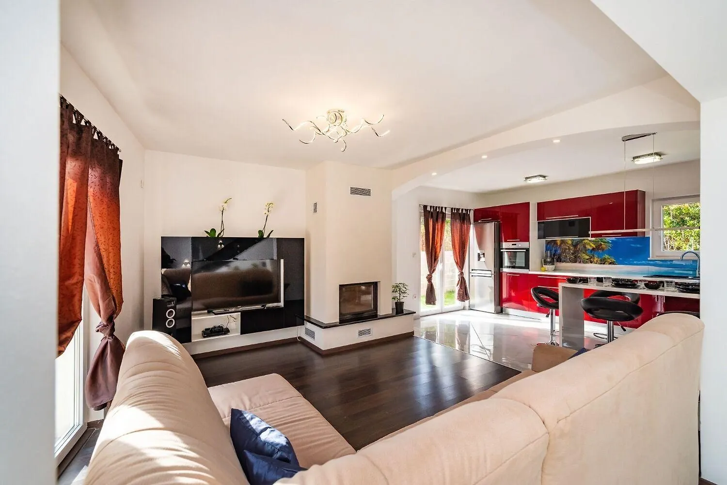 Holiday Home Tome - Comfortable & Modern Nin 0*,