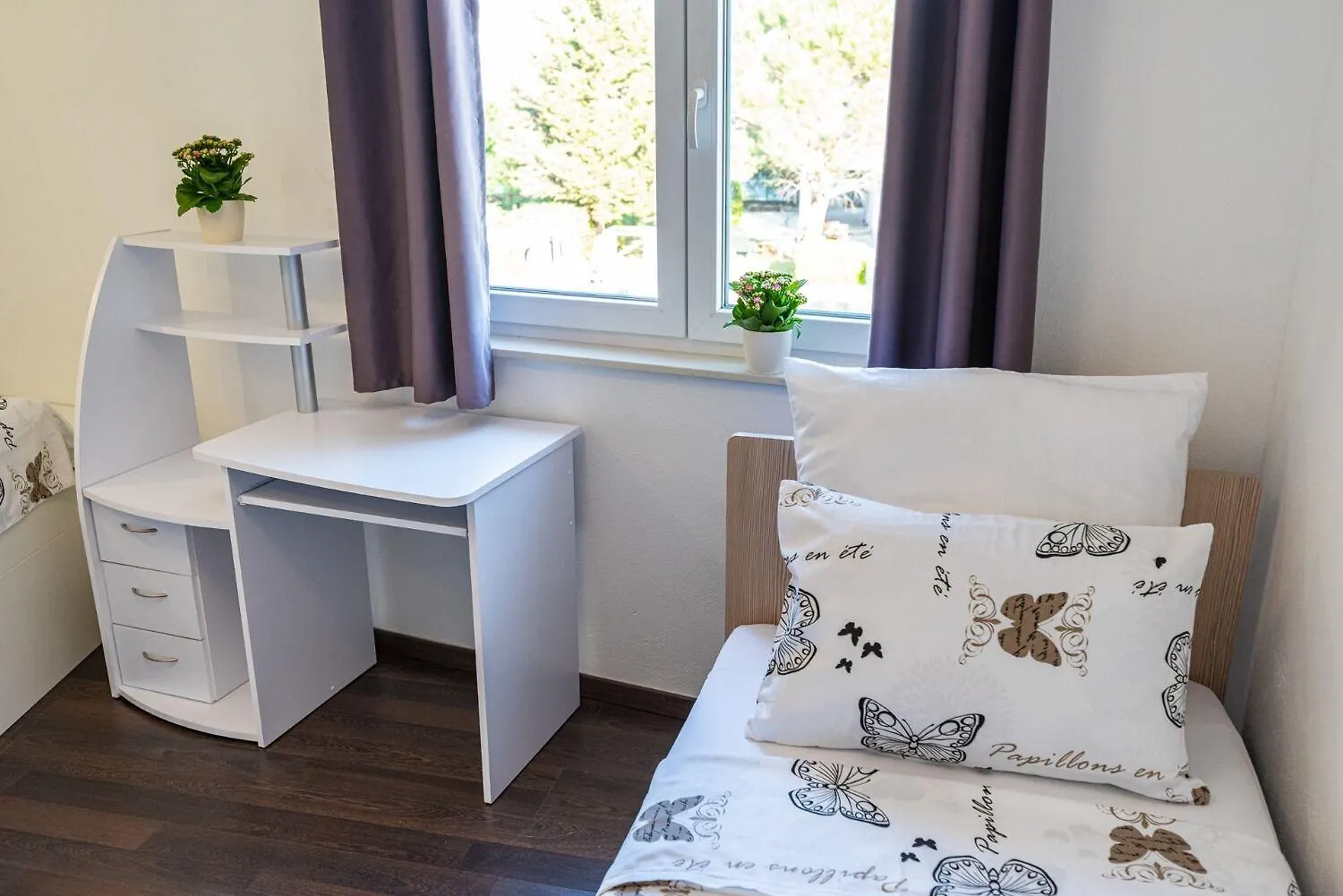 Holiday Home Tome - Comfortable & Modern Nin